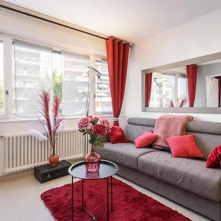 Au Nom De La Rose - Casa Vostra - Caution 800 Eur & Id Requises - Annemasse Apartment Exterior photo