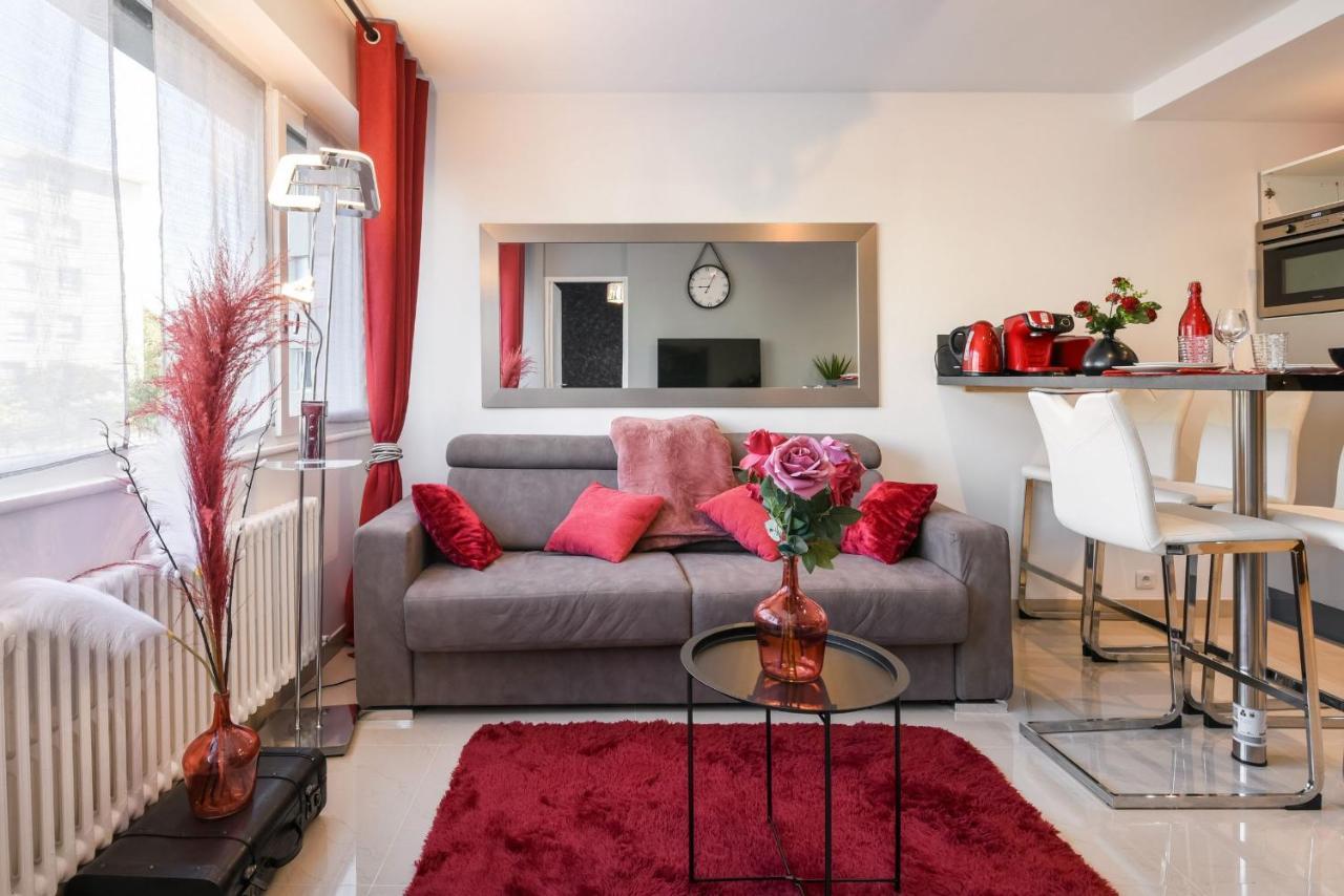 Appartement Au Nom De La Rose - Casa Vostra - Caution 800 Eur & Id Requises - *